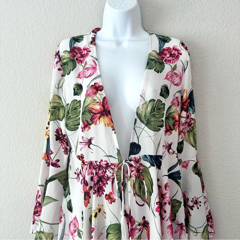 Tropical Bell Sleeve Kimono Top - Picture 5 of 8